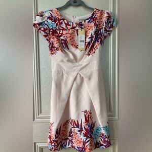 BNWT Darling Isla floral cream dress
